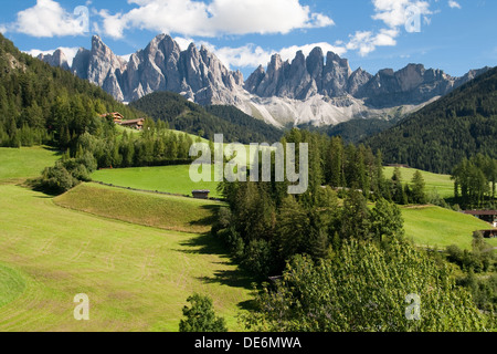Vallée d'Villnoss au Tyrol du Sud, Italie. Banque D'Images