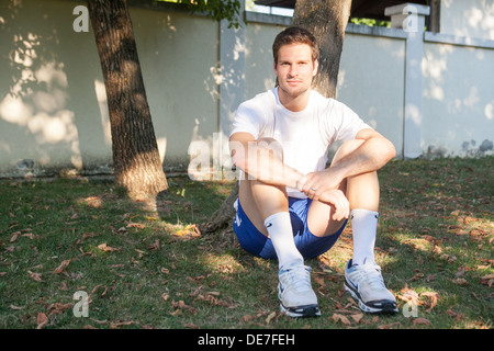 Footballeur bosniaque Asmir Begovic, qui joue comme gardien de but pour le club de Premier League Stoke City et la Bosnie et Herzégovine Banque D'Images