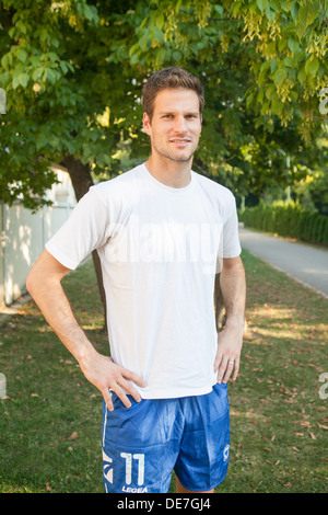 Footballeur bosniaque Asmir Begovic, qui joue comme gardien de but pour le club de Premier League Stoke City et la Bosnie et Herzégovine Banque D'Images