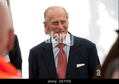 Son Altesse Royale le Prince Philip, duc d'Édimbourg,93, visites SS Robin les mondes plus ancien bateau à vapeur complète,Victoria Docks, Londres, Angleterre. Banque D'Images