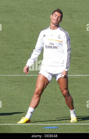 Madrid, Espagne. 13 sept., 2013.Le Real Madrid Cristiano Ronaldo au cours de session de formation à Madrid. Le 13 septembre 2013. Photo : AAP / Caro Marin) Credit photo : dpa alliance/Alamy Live News Banque D'Images