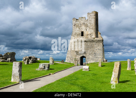 Les vestiges de la porte du nord au château d'Aberystwyth, Aberystwyth, Ceredigion, pays de Galles, Royaume-Uni Banque D'Images