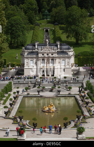 Ettal, Allemagne Juillet 12,2012 : Château de Linderhof est en Allemagne, dans le sud-ouest de Bavière près de Oberau. Banque D'Images