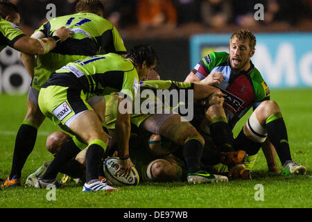 Londres, UK - Vendredi 13 septembre 2013. Au cours de l'action l'Aviva Premiership match joué au stade de Twickenham Stoop, London Crédit : Graham Wilson/Alamy Live News Banque D'Images