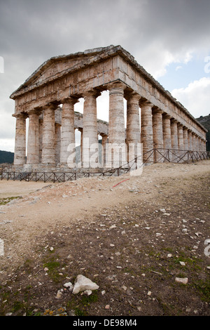 Le Temple Grec de Ségeste dans la province de Trapani, en Sicile. Banque D'Images