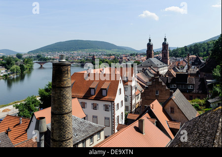 Centre historique de la ville et rivière Main dans Miltenberg en Basse Franconie, Bavière, Allemagne Banque D'Images