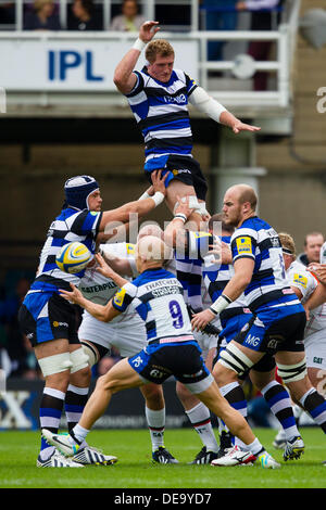 BATH, Royaume-Uni - Samedi 14 septembre 2013. Action de la Aviva Premiership match entre Bath Rugby et Leicester Tigers. Credit : Graham Wilson/Alamy Live News Banque D'Images