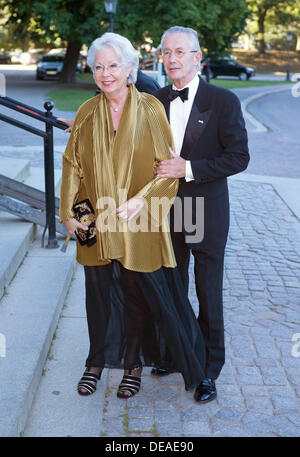 Stockholm, Suède. 14e Août, 2013. La princesse Christina de Suède et son mari Tord Magnuson arrivent pour le dîner du Gouvernement suédois Nordiska Museet tenue au à Stockholm, Suède, 14 septembre 2013, pour célébrer le Roi Carl Gustaf a 40 ans sur le trône. Photo : Patrick van Katwijk //dpa/Alamy Live News Banque D'Images