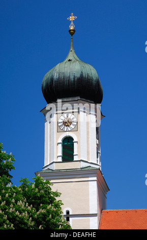 Clocher de l'église paroissiale de Saint Pierre et Paul, Oberammergau, Bavière Banque D'Images