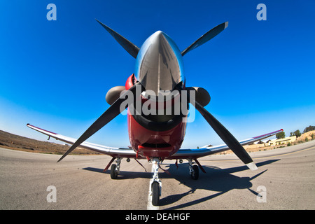 De l'air israélienne Flight Academy Beechcraft T-6A Texan II (Efrony) sur le terrain Banque D'Images