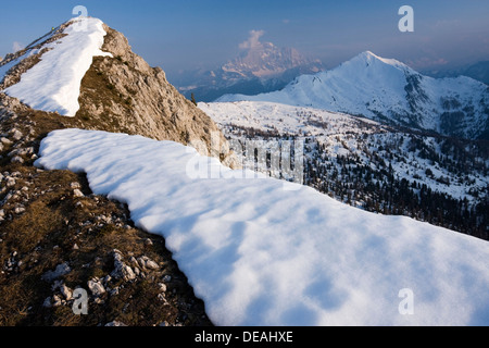 Monte Civetta et pic pic de pore Monte Col Galina, Dolomites, Italie, Europe Banque D'Images