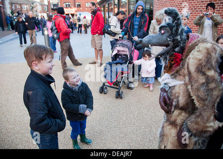 Là-Festival - Great Yarmouth, au Royaume-Uni. Image marinés Loup à la foule autour de la ville. Banque D'Images