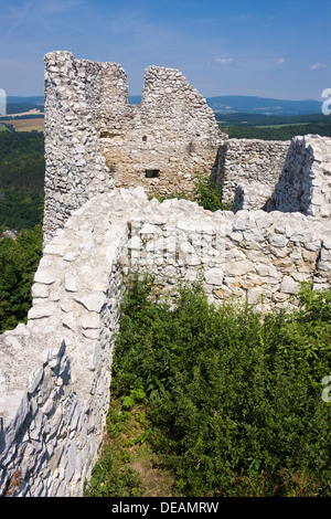 Château de Cachtice, Nove Mesto nad Vahom, district de Trencin, Slovaquie, région Europe Banque D'Images