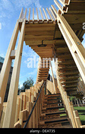 Tate Modern, Bankside, Londres, Royaume-Uni. 15 septembre 2013. L'escalier sans fin, projet phare pour cette années London Design Festival. Crédit : Matthieu Chattle/Alamy Live News Banque D'Images