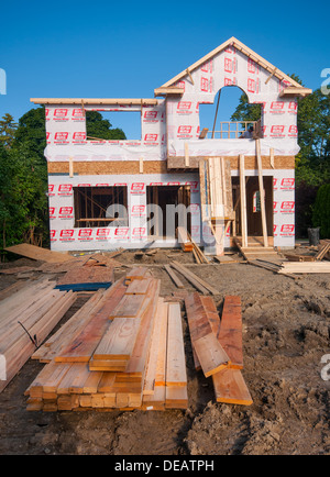 Nouvelle maison avec couvercle papier de l'humidité Banque D'Images