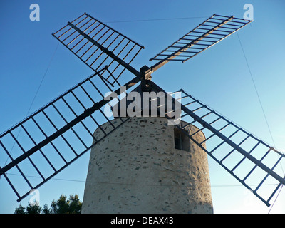 Ile de Porquerolles,Moulin du Bonheur,Var, Provence-Alpes-Cote d'Azur, France Banque D'Images