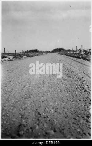 Sentiers du chariot. Springfield-Big Butte Road tel qu'il apparaît après l'achèvement. 298342 Banque D'Images