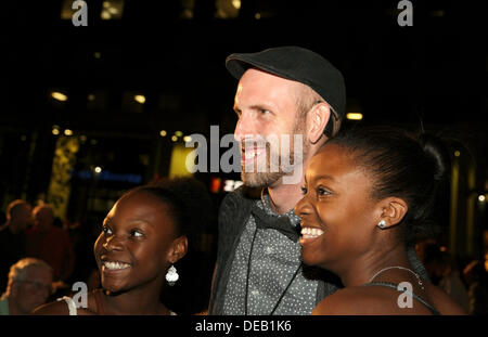 Raleigh, Caroline du Nord, USA, 14 Septembre 2013 : Project Runway designer Justin LeBlanc assiste à la Fashion show à SPARKcon art festival au centre-ville de Raleigh. © Rose-Marie Murray/Alamy Live News Banque D'Images