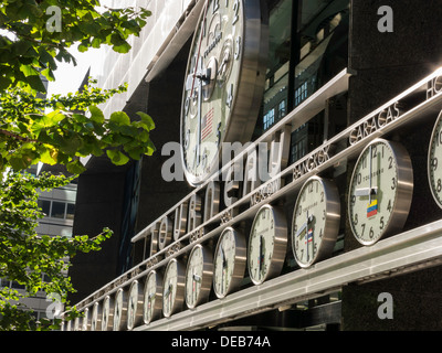 Tourneau Luxury Watch retailer au 12 East 57th Street à NYC 2013 Banque D'Images