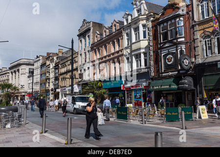 La rue piétonne St Mary's, le centre-ville de Cardiff, Pays de Galles, Royaume-Uni, août 2013 Banque D'Images