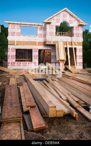 Nouvelle maison avec couvercle papier de l'humidité Banque D'Images
