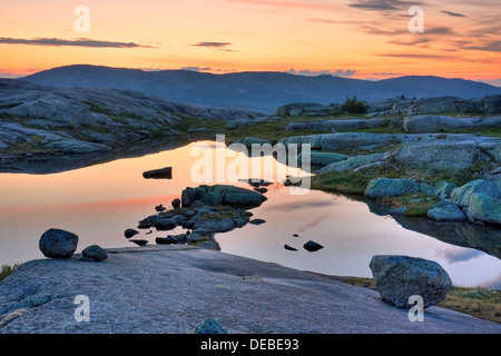 Lagoon en Rago National Park, comté de Nordland, Norvège, Scandinavie, Europe Banque D'Images