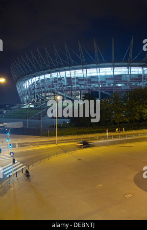 Varsovie, Pologne, en regardant vers le Stade National, le stade Narodowy Banque D'Images