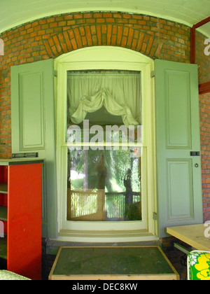 Idlewild, situé près de Media, en Pennsylvanie, a été conçu par le célèbre architecte Frank Furness comme sa résidence d'été personnelle. Le bâtiment présente le style architectural distinctif de Furness avec des détails audacieux et expressifs. Banque D'Images