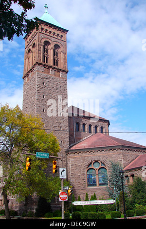 First Presbyterian Church sur Franklin Street à Wilkes-Barre, Pennsylvanie. Une partie de la rivière rue énumérés o Banque D'Images