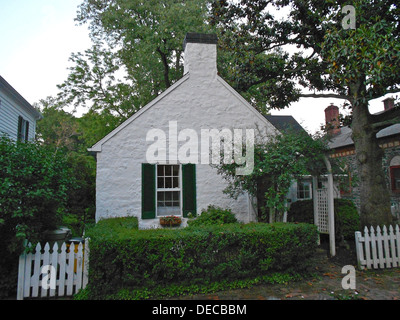 Quartier historique de Dickeyville sur la PNSR depuis le 12 juillet 1972 sur les routes de l'Weathedsville Pickwick et Gwynn's Falls de Baltimore, Maryland. Banque D'Images