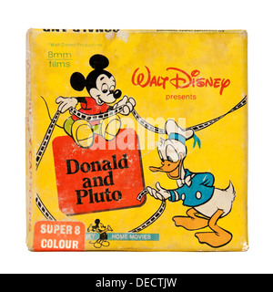 Vintage des années 1970, Walt Disney 'Donald et Pluton' Super-8 home movie film reel Banque D'Images