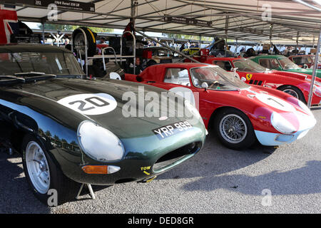 Chichester, UK . 15e Août, 2013. Goodwood Revival 2013 au Goodwood Motor Circuit - Photo montre dans le paddock de Ferrari © Oliver Dixon/Alamy Live News Banque D'Images