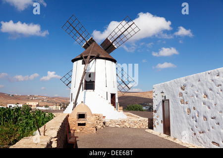 Musée moulin (Centro de Interpretacion de los Molinos), Tiscamanita, Fuerteventura, Canary Islands, Spain, Europe Banque D'Images