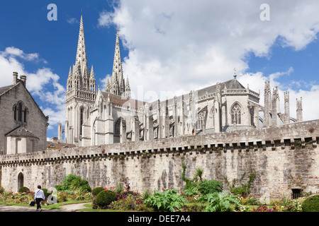 La cathédrale Saint-Corentin, Quimper, Finistère, Bretagne, France, Europe Banque D'Images