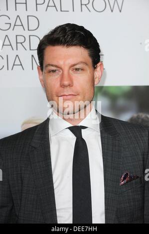 Los Angeles, CA. 16e Août, 2013. Patrick Fugit aux arrivées de MERCI POUR LE PARTAGE DE Premiere, Hollywood Arclight, Los Angeles, CA Septembre 16, 2013. © Elizabeth Goodenough/Everett Collection/Alamy Live News Banque D'Images