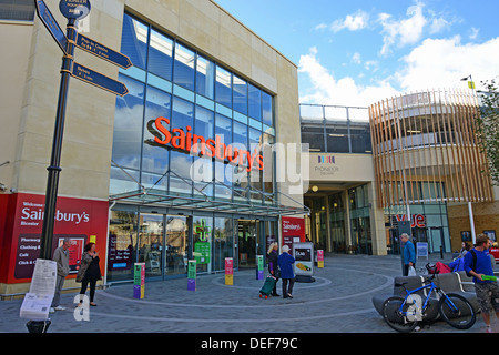 Supermarché Sainsbury's, Pioneer Square Shopping Centre, Bicester, Oxfordshire, Angleterre, Royaume-Uni Banque D'Images
