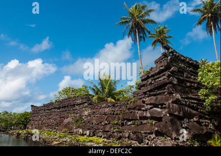 Ville en ruines de Nan Madol, Pohnpei (Ponape), États fédérés de Micronésie, Îles Carolines, Centre du Pacifique, Pacifique Banque D'Images