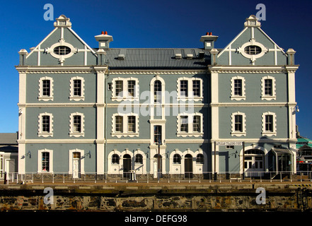 Rénové maison de commerce de bâtiment dans le port de commerce de l'Afrique, Cape Town, Western Cape, Afrique du Sud Banque D'Images