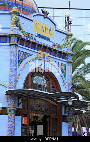 Café dans le parc de San Telmo dans le quartier de Triana, Las Palmas, Gran Canaria, Îles Canaries, Espagne, Europe Banque D'Images