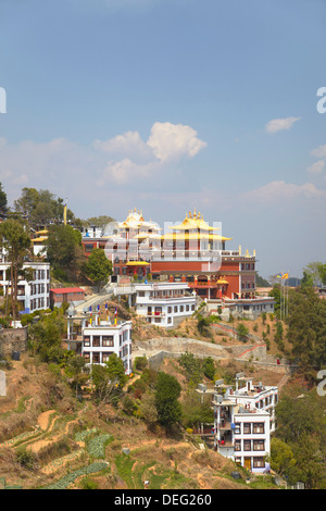 L'intérieur du monastère Thrangu Tashi Yangtse Namobuddha, complexe Dhulikhel, Vallée de Kathmandou, Népal, Asie Banque D'Images