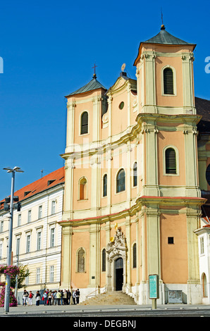 Sainte Trinité l'église de style baroque, Bratislava, Slovaquie, Europe Banque D'Images