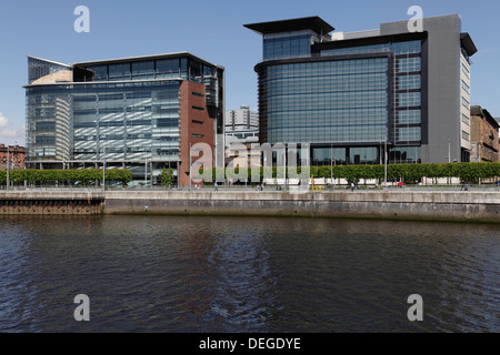 200 Broomielaw sur la gauche, et 150 Broomielaw un immeuble de bureaux du gouvernement écossais, dans le centre-ville de Glasgow, Écosse, Royaume-Uni Banque D'Images