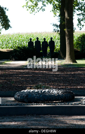 Cimetière militaire allemand de Langemarck Première Guerre mondiale, Ypres, Belgique Banque D'Images