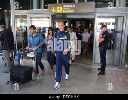 Le mercredi 18 septembre 2013 Photo : Jonjo Shelvey arrive à l'Aéroport de Valence. Re : Swansea City FC les joueurs et les employés qui voyagent à l'Espagne pour leur UEFA Europa League match contre Valence. Credit : D Legakis/Alamy Live News Banque D'Images