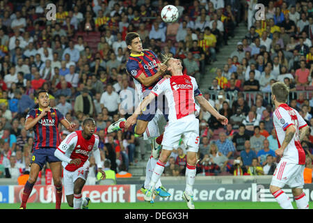 Barcelone, Espagne. 18 sept., 2013. Journée 1 Ligue des Champions Groupe H Picture Show Marc Bartra en action au cours de match entre le FC Barcelone contre l'AFC Ajax au Camp Nou : Action Crédit Plus Sport Images/Alamy Live News Banque D'Images