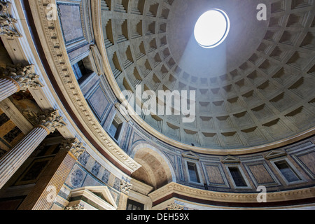 Panthéon de Rome Banque D'Images