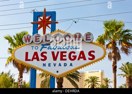 'Welcome to Fabulous Las Vegas' signe sur Las Vegas Boulevard South. JMH5452 Banque D'Images