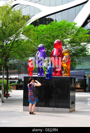 L'art dans la ville - Jelly Famille par Mauro Perucchetti Bébé (Orchard Road, Singapour) Banque D'Images