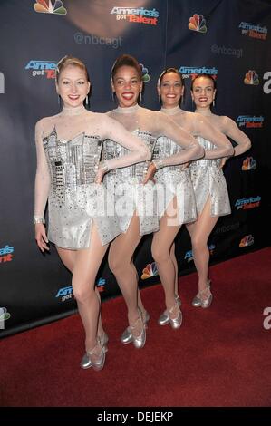 New York, USA. 18 août, 2013. Les Rockettes présents pour America's Got Talent Post-Show Tapis rouge, le Radio City Music Hall, New York, NY 18 septembre 2013. Credit : Kristin Callahan/Everett Collection/Alamy Live News Banque D'Images