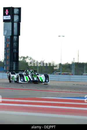 Austin, TX, USA. 19e Août, 2013. Le 19 septembre 2013 .Daniel Rebecca Goldburg / Delray Beach, FL de la performance de conduite de haute technologie # 6 Elan DP-02 IMSA Lites Prototypes Prototype Lite 1 Voiture de sport international pendant les week-end à Austin, TX. Credit : csm/Alamy Live News Banque D'Images